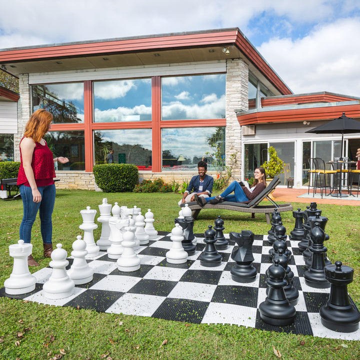 Giant Chess Pieces