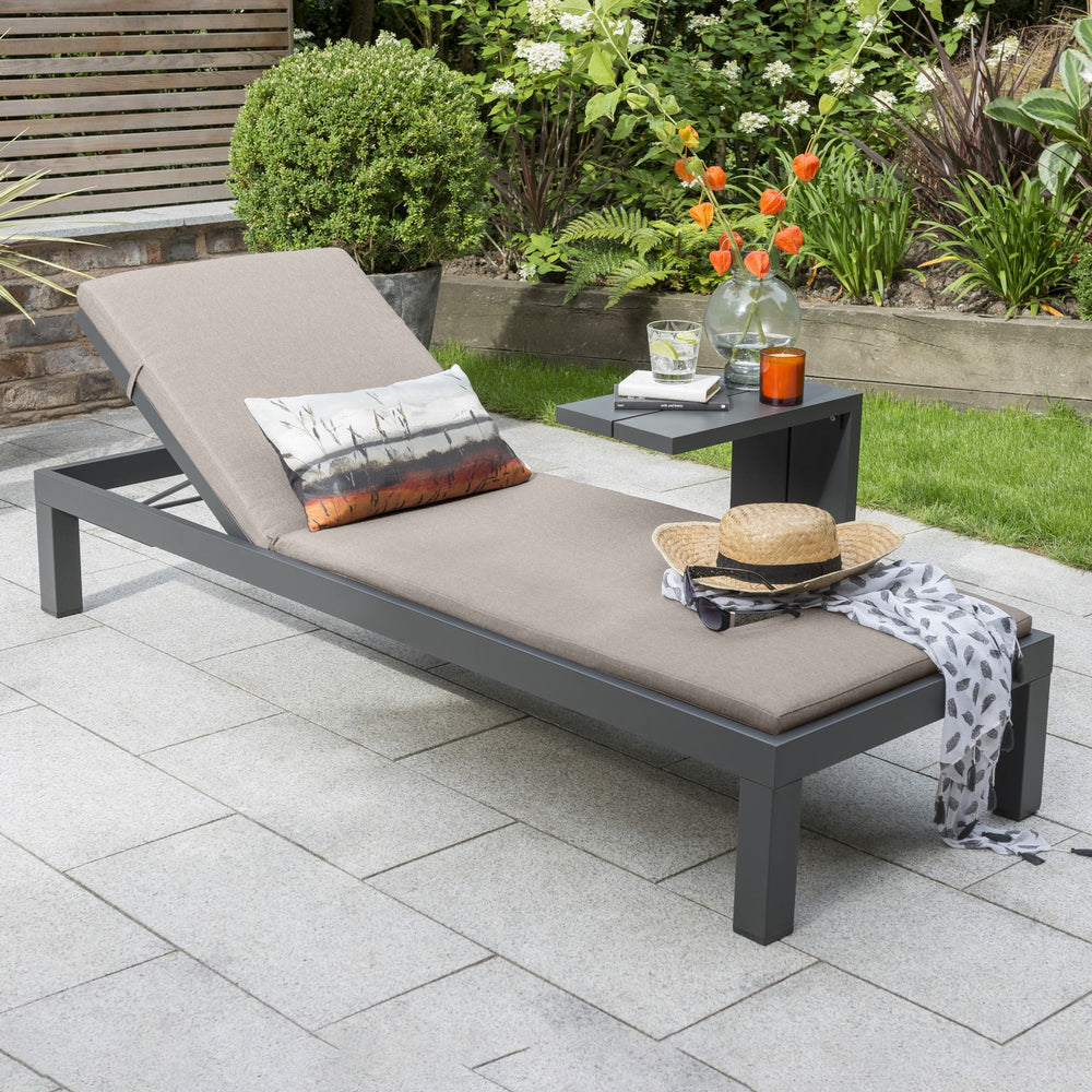 Expertly crafted with a light-weight powder coated aluminum frame, the Elba Multi-Position Lounger offers six comfortable seating positions and easily reclines for optimal relaxation.
