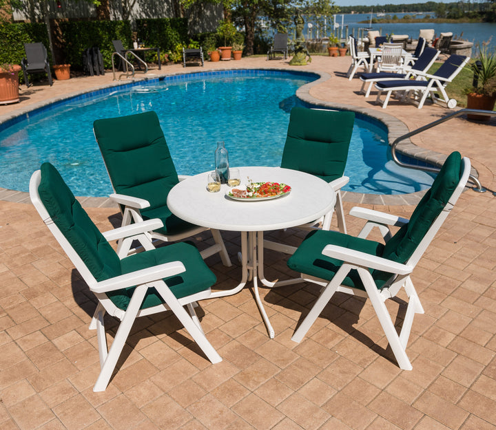 Sieger 40" Round Folding Dining Table