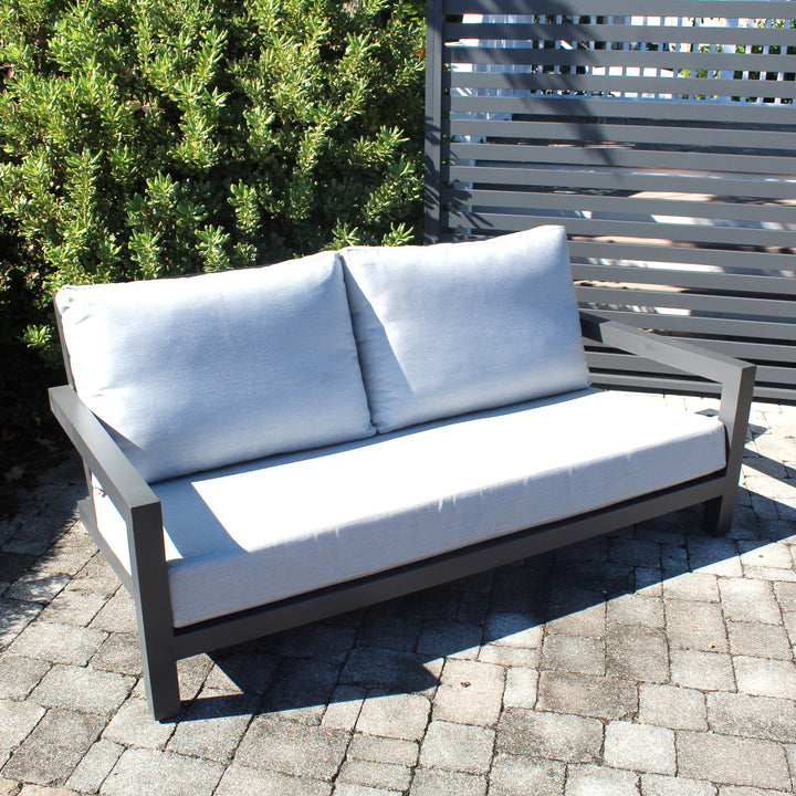 Block Lounge Set