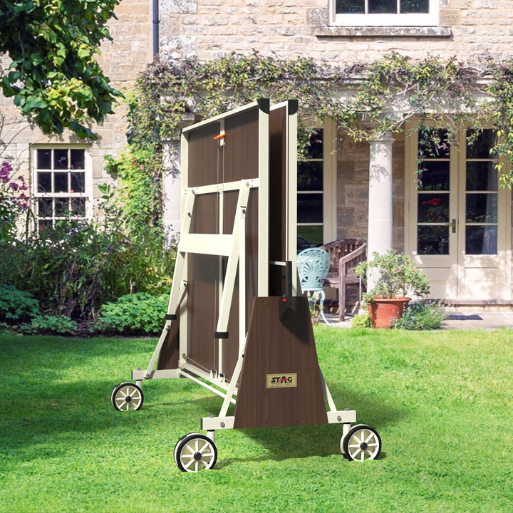 The STAG Kona Outdoor table is ideal for home and commercial use due to its excellent craftsmanship