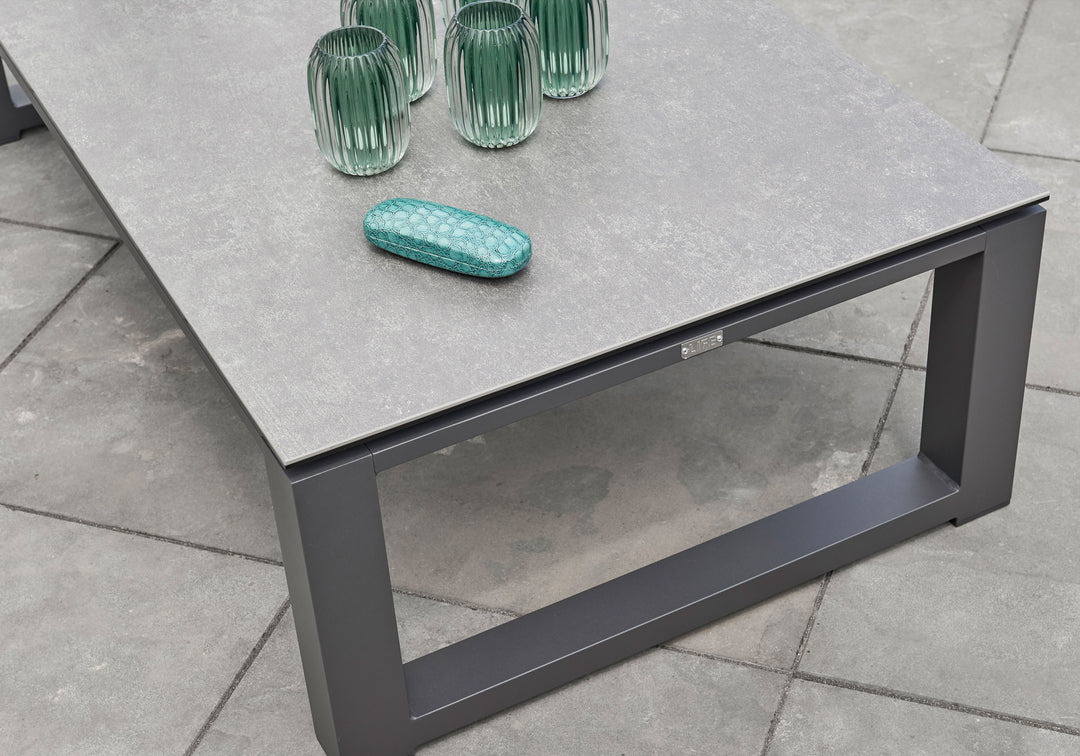 Beautifully Crafted (10mm) Table Top With Concrete Appearance