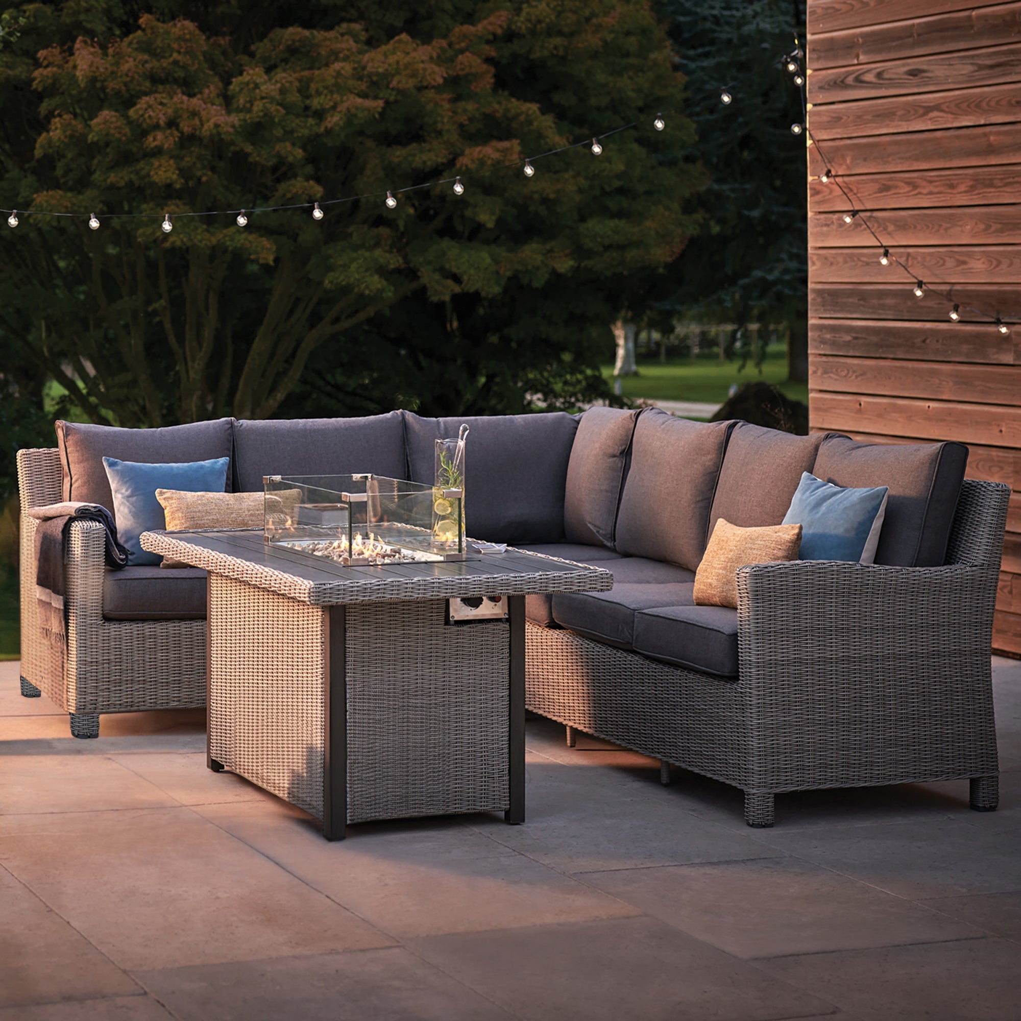 Palma Fire Table KETTLER Retail Showroom