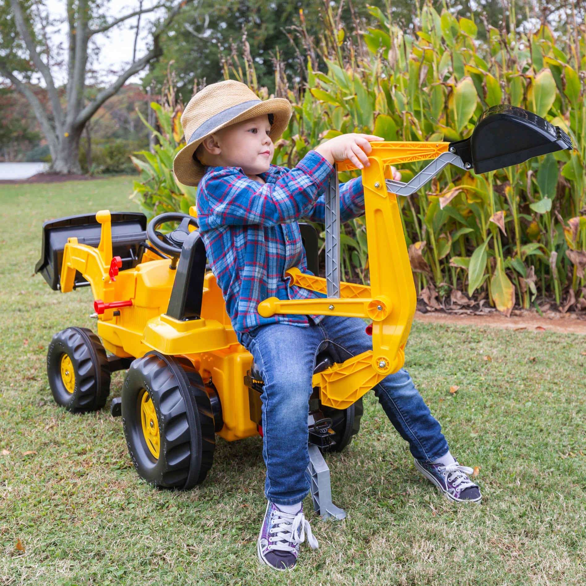 CAT Front Loader With Backhoe Pedal Tractor KETTLER Retail Showroom