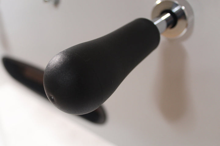 Rubber playing handle on made in france table