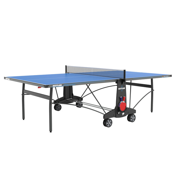 The KETTLER Cabo OUTDOOR table is the perfect table for anyone looking for a fun-filled game of outdoor table tennis with style and great features. The weatherproof KETT-TEC5 table top provides a consistent ball bounce and great durability. This Centerfold table has built-in patented features including SMOOTH TRAX and Dual Locking systems.